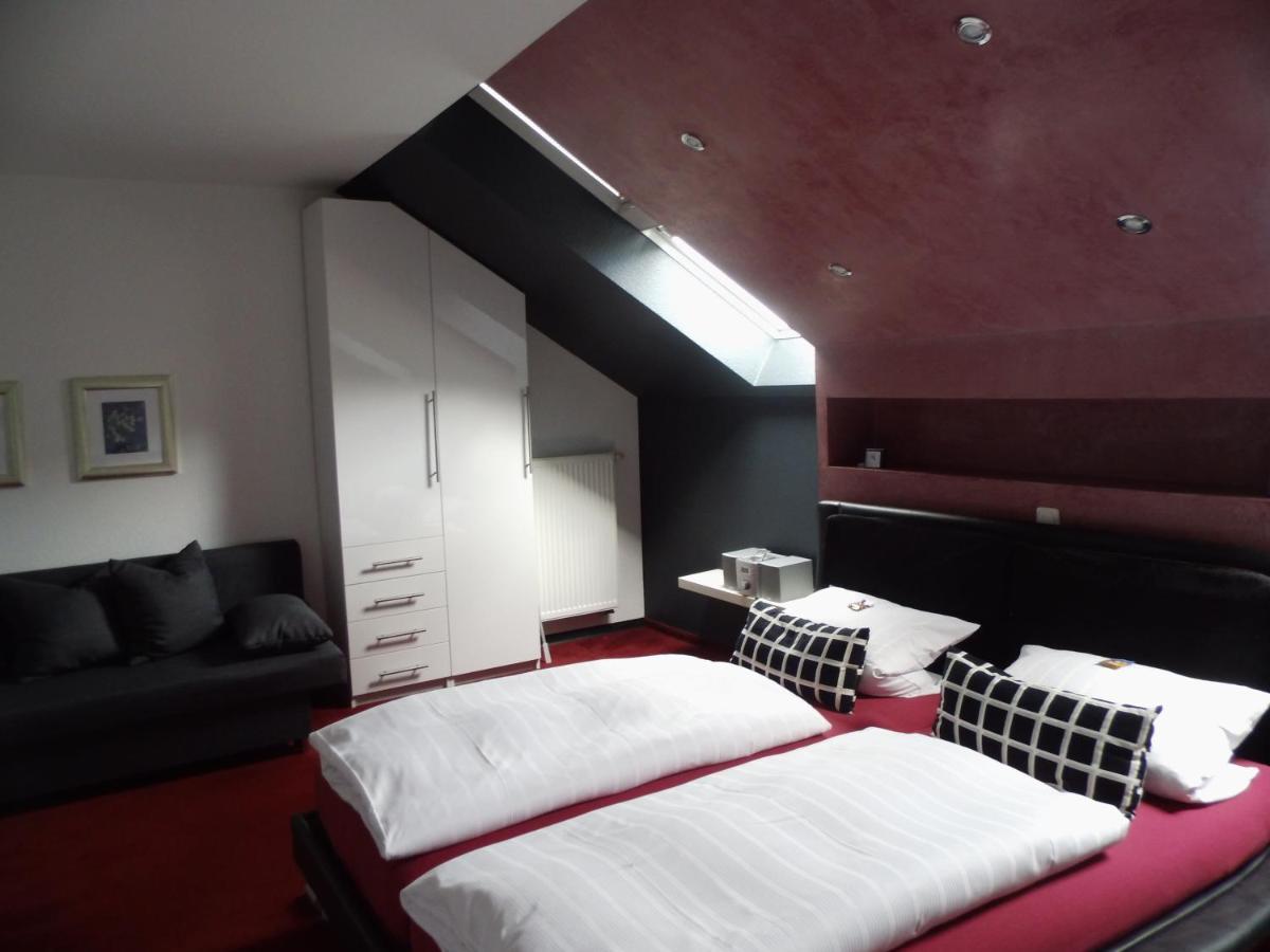 Hotel Come In Menden Eksteriør bilde